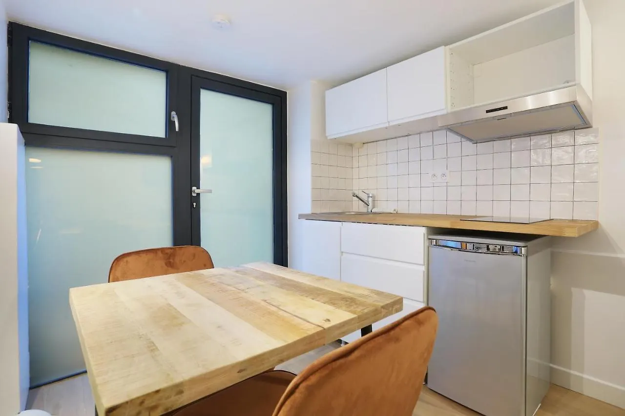 Clery Studio Apartment Paris